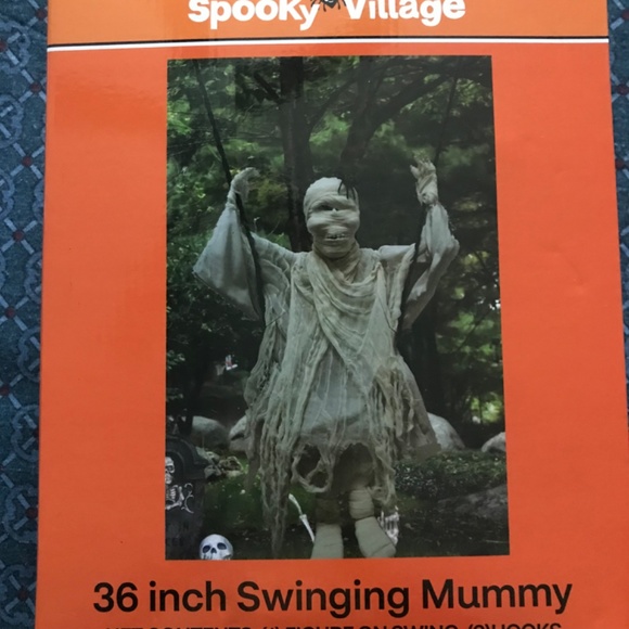 Spooky Village 36” Swinging Mummy NWT - Picture 3 of 10